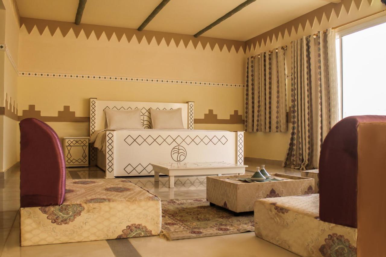 Golden Palm Oasis Hotell Fulayj al Masha'ikh Eksteriør bilde