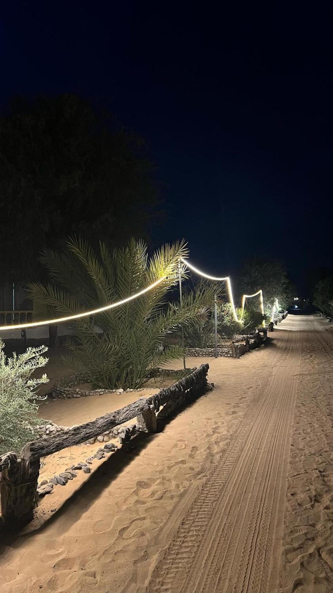 Golden Palm Oasis Hotell Fulayj al Masha'ikh Eksteriør bilde